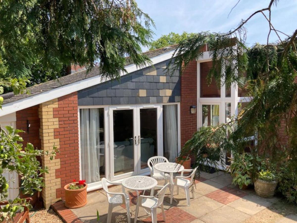 Walnut Cottage Newton Ferrers Exterior photo